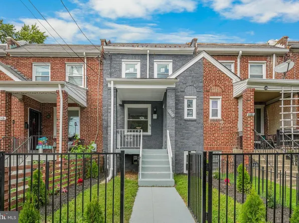 1614 Q St SE, Washington, DC 20020