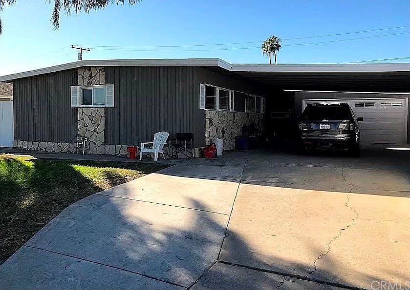 2nd image of 15416 Illora Dr