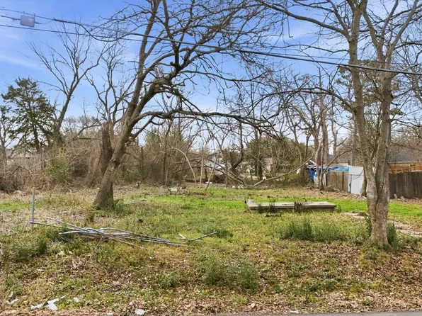 103 Sparks St, Terrell, TX 75160