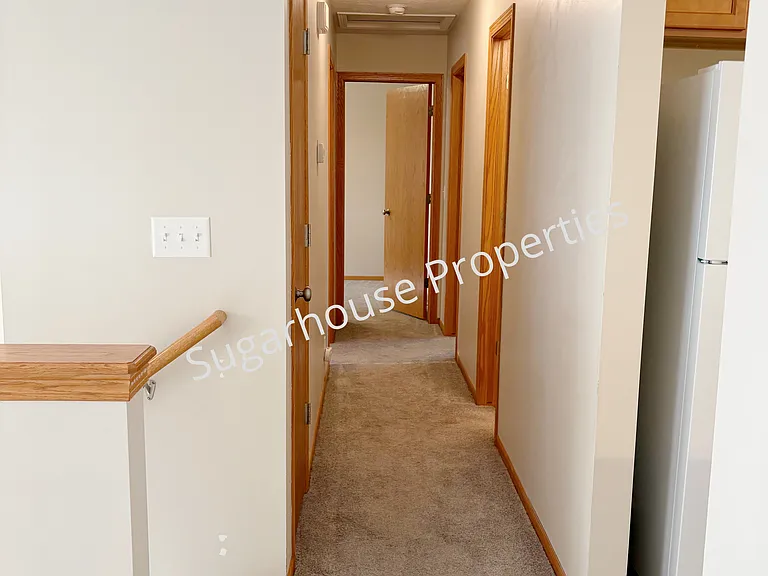 1721 SW 27th St — Photo 7