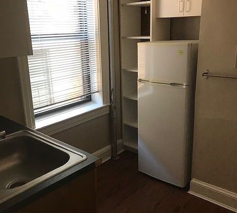 5th image of 4511 43rd Ave APT 4C