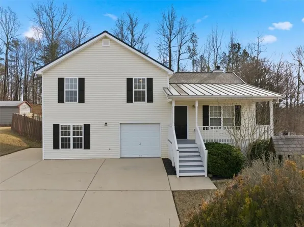 2805 Glendale Dr, Gainesville, GA 30507