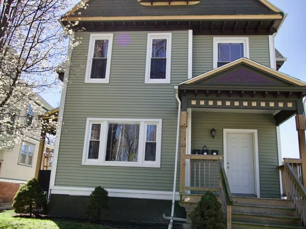 507 E Mulberry, 507 E Mulberry St #1, Bloomington, IL 61701