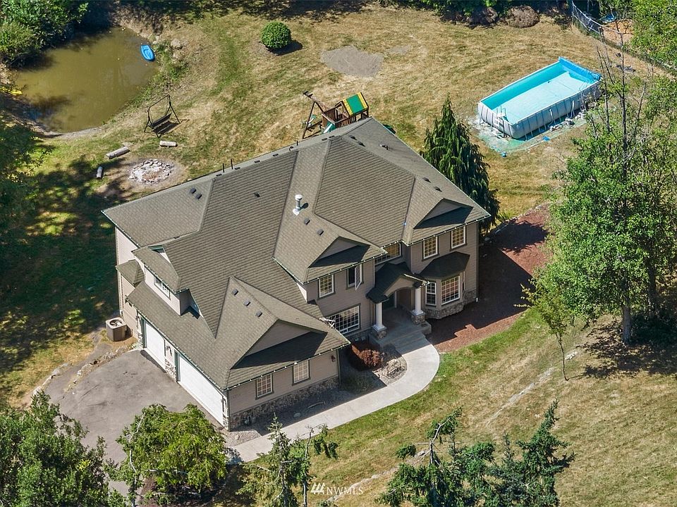 1st image of 19304 Waverly Dr
