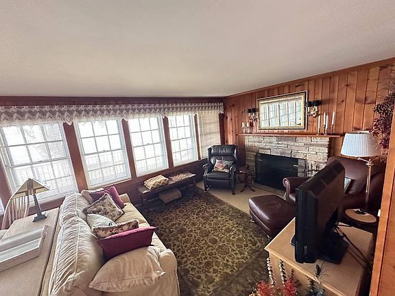 3rd image of 671 North Cow Path Lane