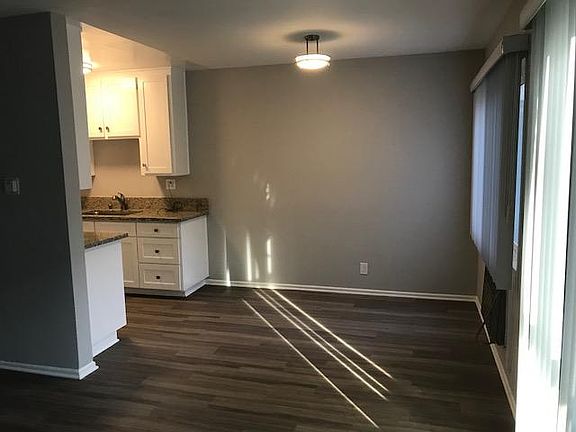 2nd image of 4427 Murietta Ave APT 23