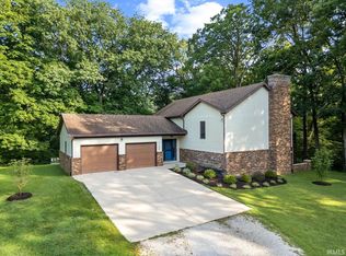 7150 Robert Ross Ln, West Lafayette, IN 47906