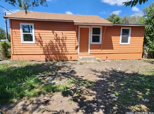 869 Crystal, San Antonio, TX 78211