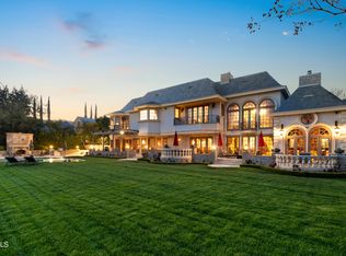 240 W Stafford Rd, Thousand Oaks, CA 91361