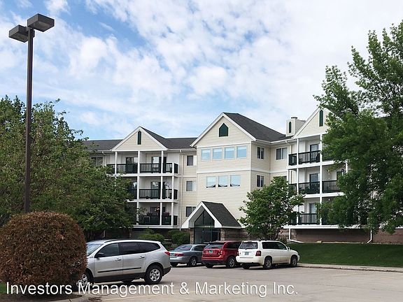 2nd image of 2650 26th Ave S #205