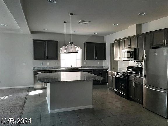 4th image of 7289 Mer Soliel Ct