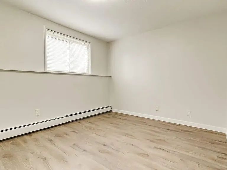 11832 88th St NW — Photo 54