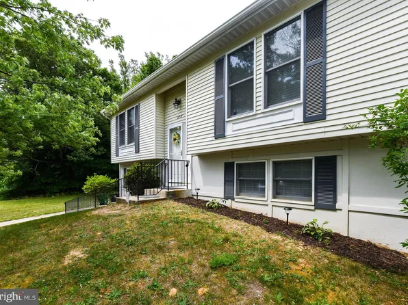 2717 Timbercrest Dr, District Heights, MD 20747