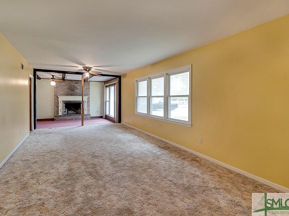 5th image of 31 Lynn Ave