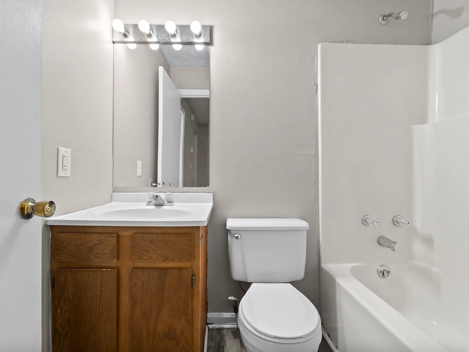 1 bed, 670 sqft, $699 — Photo 4