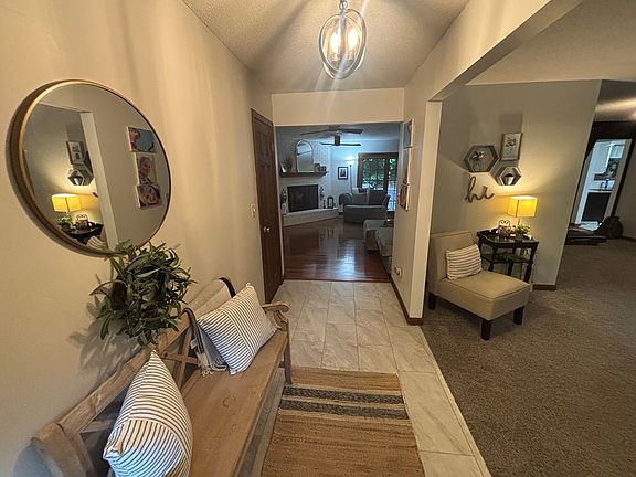 5th image of 517 Shela Blvd