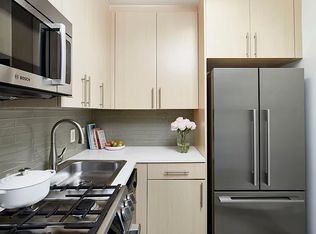 110 Horatio St APT 209, New York, NY 10014