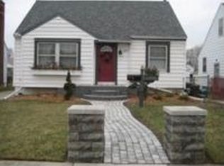14771 Agnes Ave, Eastpointe, MI 48021