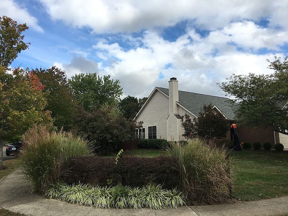 1st image of 301 Forest Hill Dr