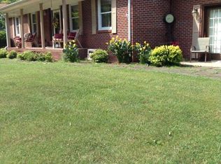 576 Sukeck Rd, Iaeger, WV 24844