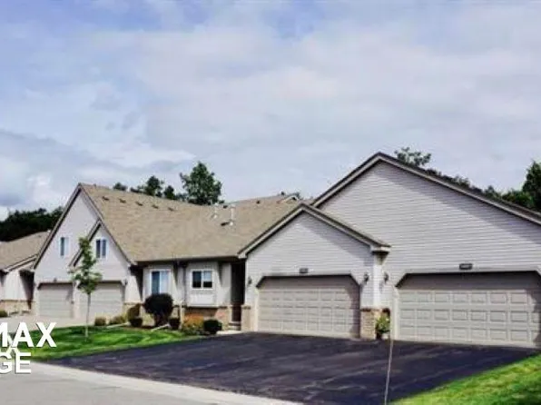 31005 Gregory St, Grand Blanc, MI 48439