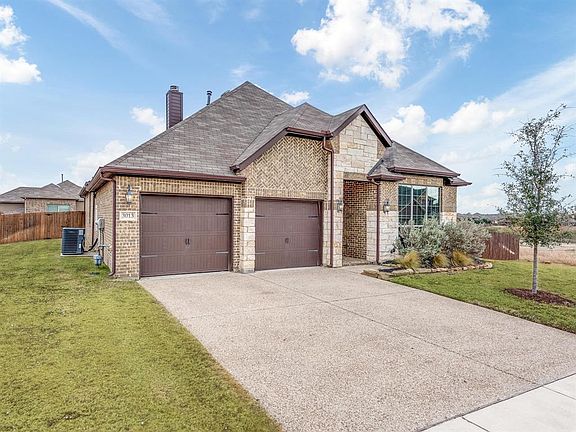 2nd image of 3013 Waterglen Dr