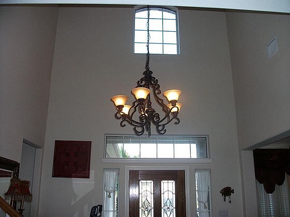 4th image of 14218 Cairns Ct