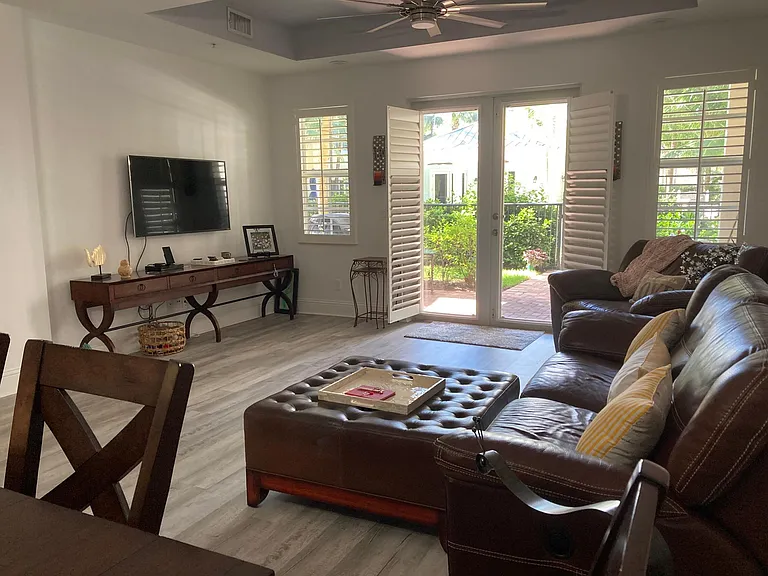 226 N Latitude Cir #101 — Photo 9