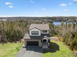 90 Hargrove Ln, Halifax, NS B3T0H8