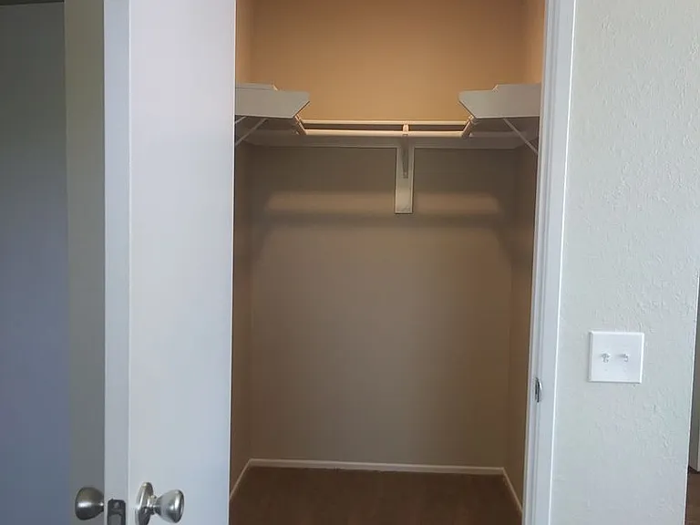 17740 Scherzinger Ln — Photo 20