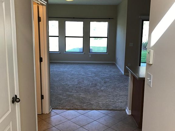 4th image of 13 Hannah Cole Dr