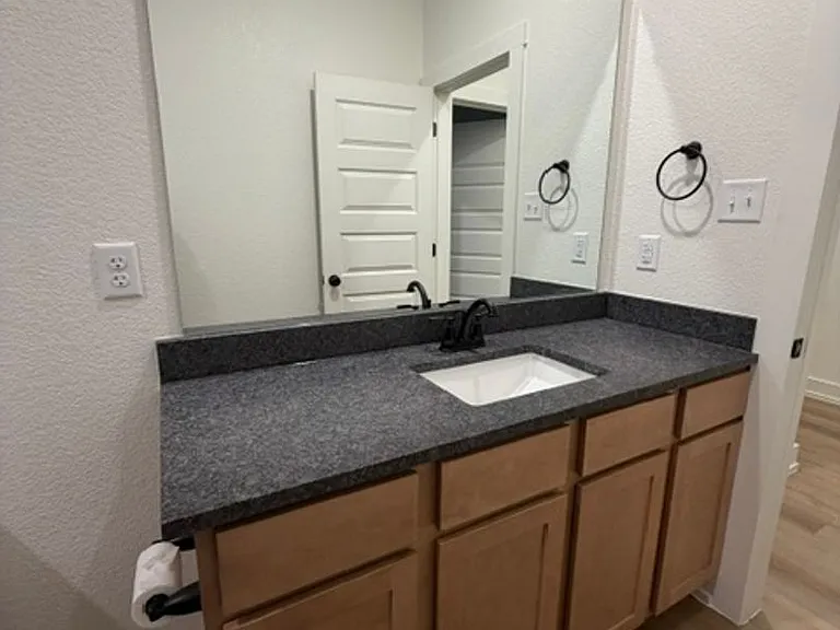 8919 Trungle Rd — Photo 17