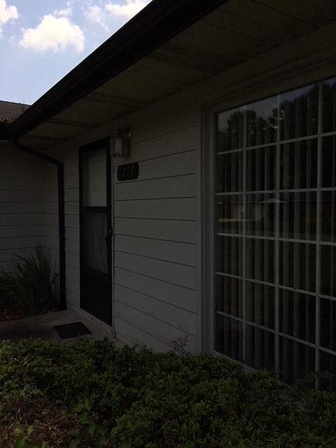 2nd image of 713 Bradley Dr
