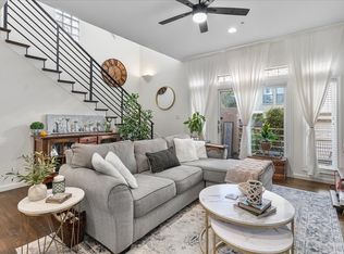 4040 Avondale Ave APT 405, Dallas, TX 75219