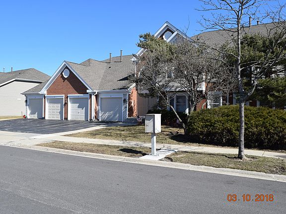 2nd image of 1881 Fox Run Dr Unit D