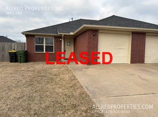 317 E Asher Ct, Rogers, AR 72758