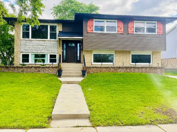 16327 Olcott Ave, Tinley Park, IL 60477