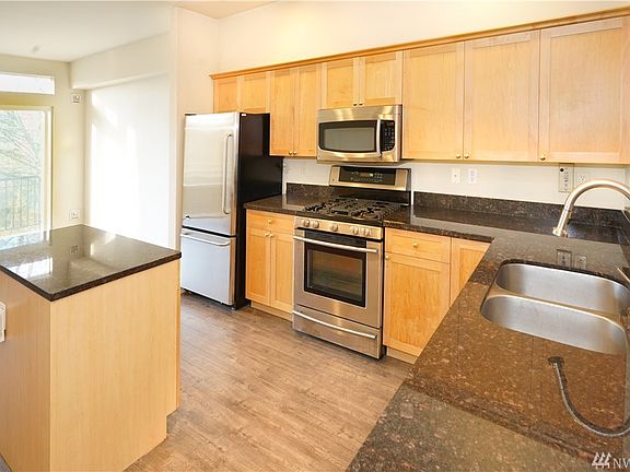 5th image of 9205 122nd Ct NE APT 108