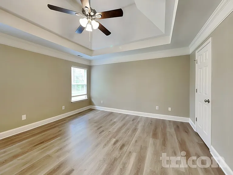 134 Walton Trce S — Photo 9