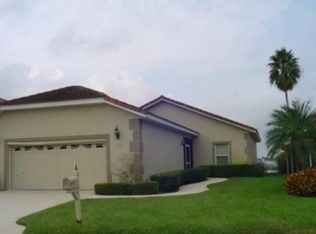 1112 Shoreline Ln, Winter Haven, FL 33884