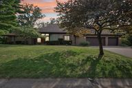 8993 Legendary Pass, Cincinnati, OH 45249 | Zillow