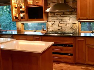 4624 Highland Rd, Minnetonka, MN 55345