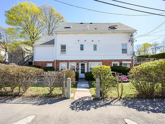 3rd image of 91 Garfield St