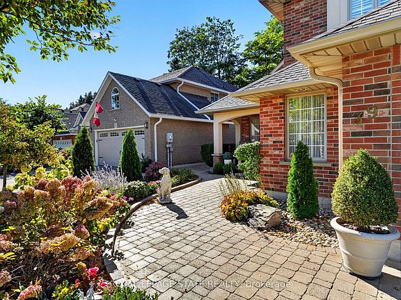 5th image of 39 Bellstone Ln