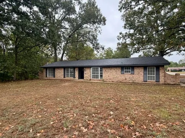 1304 Tony St, White Oak, TX 75693