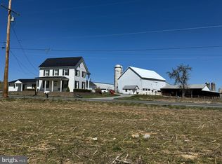 1423 Mason Dixon Rd, Greencastle, PA 17225