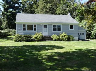 73 Soundview Rd, Ridgefield, CT 06877