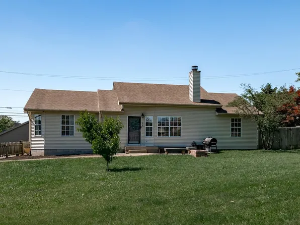218 Orchard Dr, Nicholasville, KY 40356