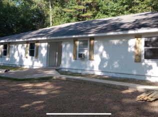 214 Lambs Rd #B, Grenada, MS 38901