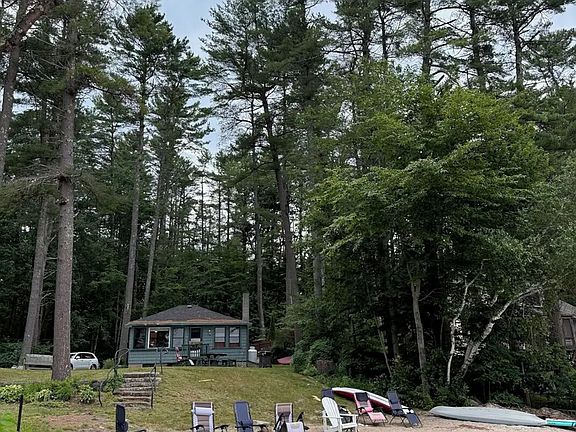 4th image of 9 Mason Ln